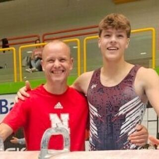 Arne Heinz-Vizemeister am Seitpferd.
Glückwunsch Arne und Trainer Ralf!
https://www.ktv68-wetzlar.de/deutsche-meisterschaften-in-biedenkopf/